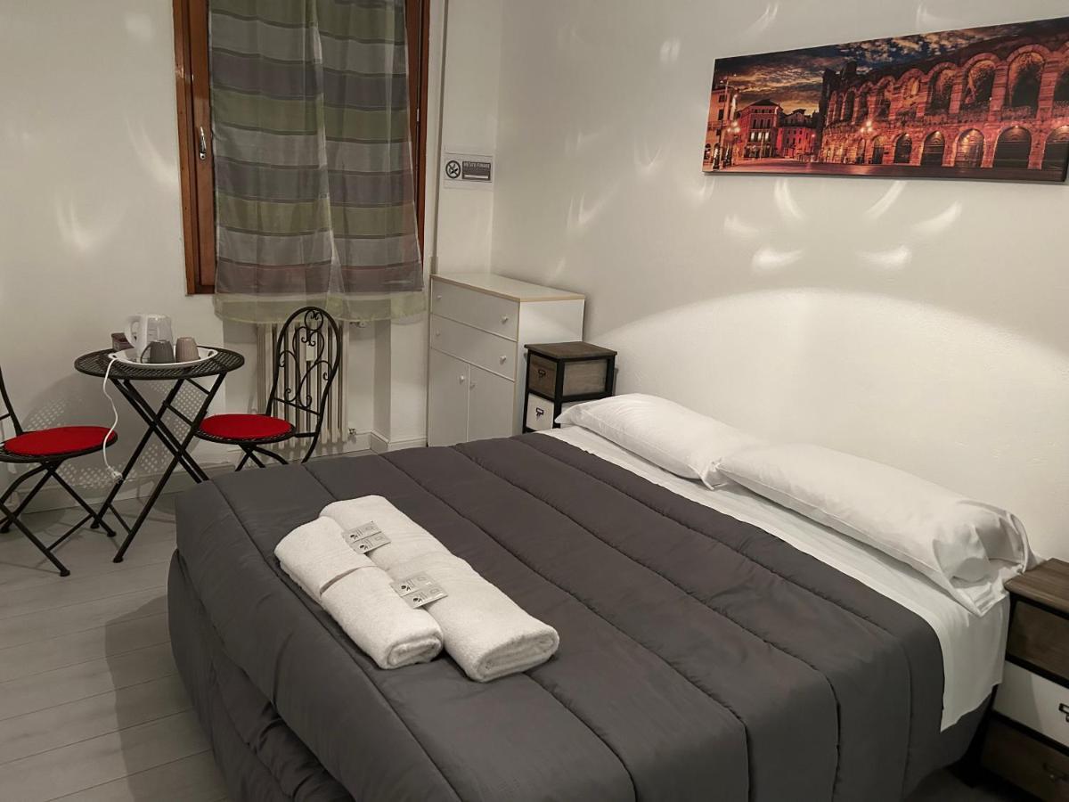 Locazione Turistica Forever Verona Eksteriør billede